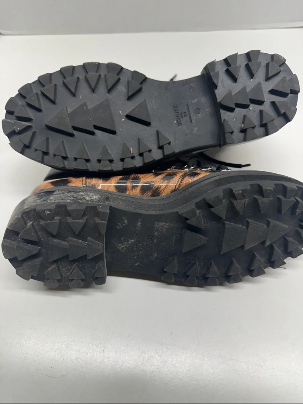 SCHUTZ lucille patent